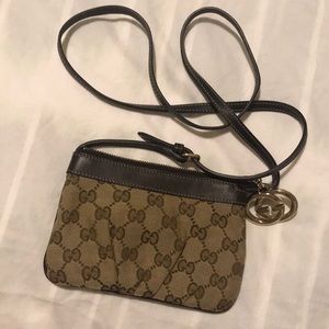 AUTHENTIC Guicci cross body wristlet